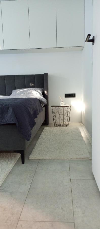 New And Comfort Apartment *